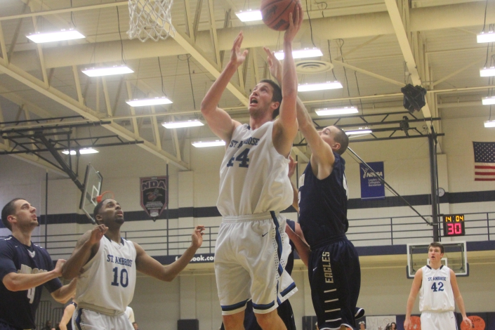 Knoll receives all-CCAC honorable mention