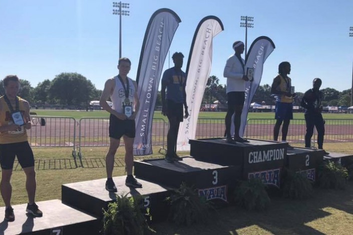 Reemtsma breaks record, earns All-American in 400m hurdles