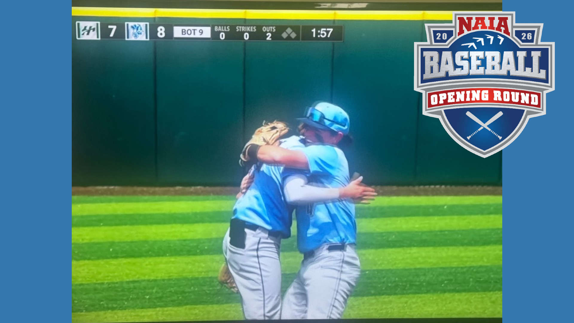 Three-run ninth allows Bees to advance