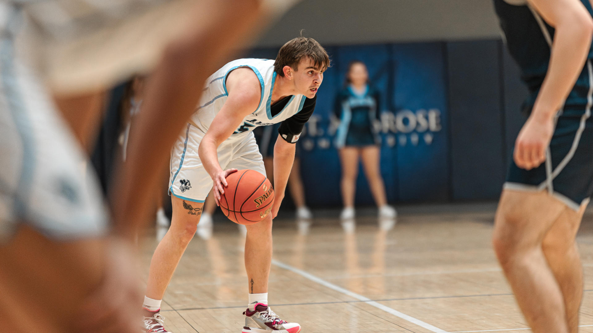 Bees pull away in second half for 80-69 win at Calumet