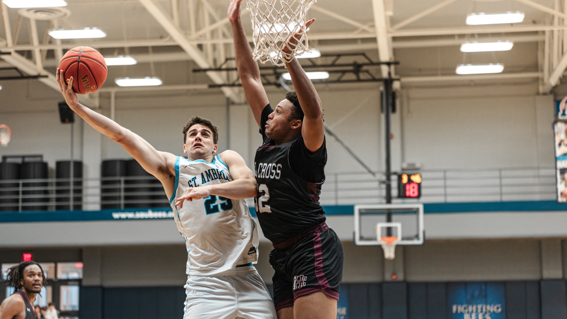 Dacunda's two free throws lift Bees to double-OT win