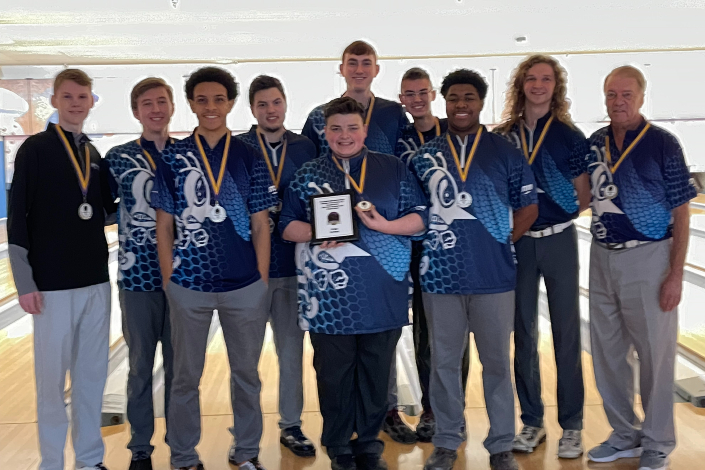 Men lead qualifying as Stubler takes MVP, women place third behind Hess