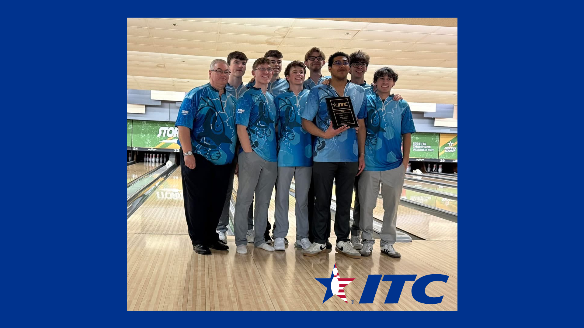 Men qualify for Nationals; Close and Flath advance in singles