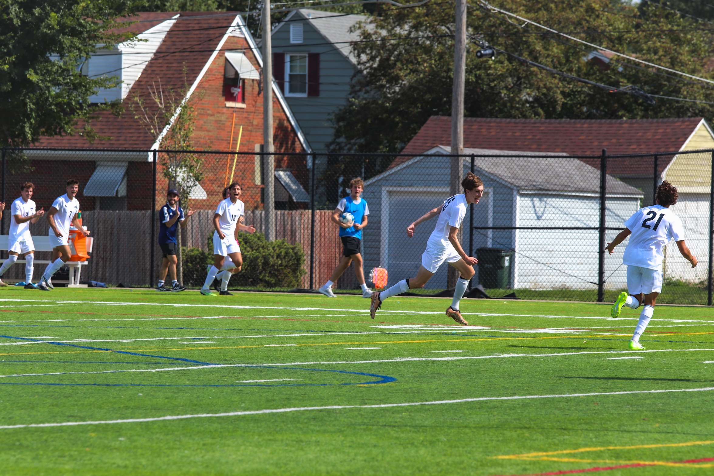 Evans scores game-winner as Bees earn first win