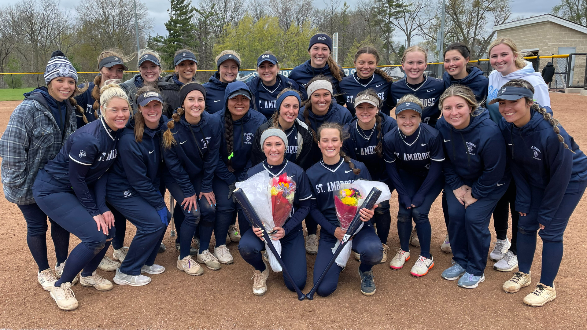 Fighting Bees fall in extra innings on Senior Day