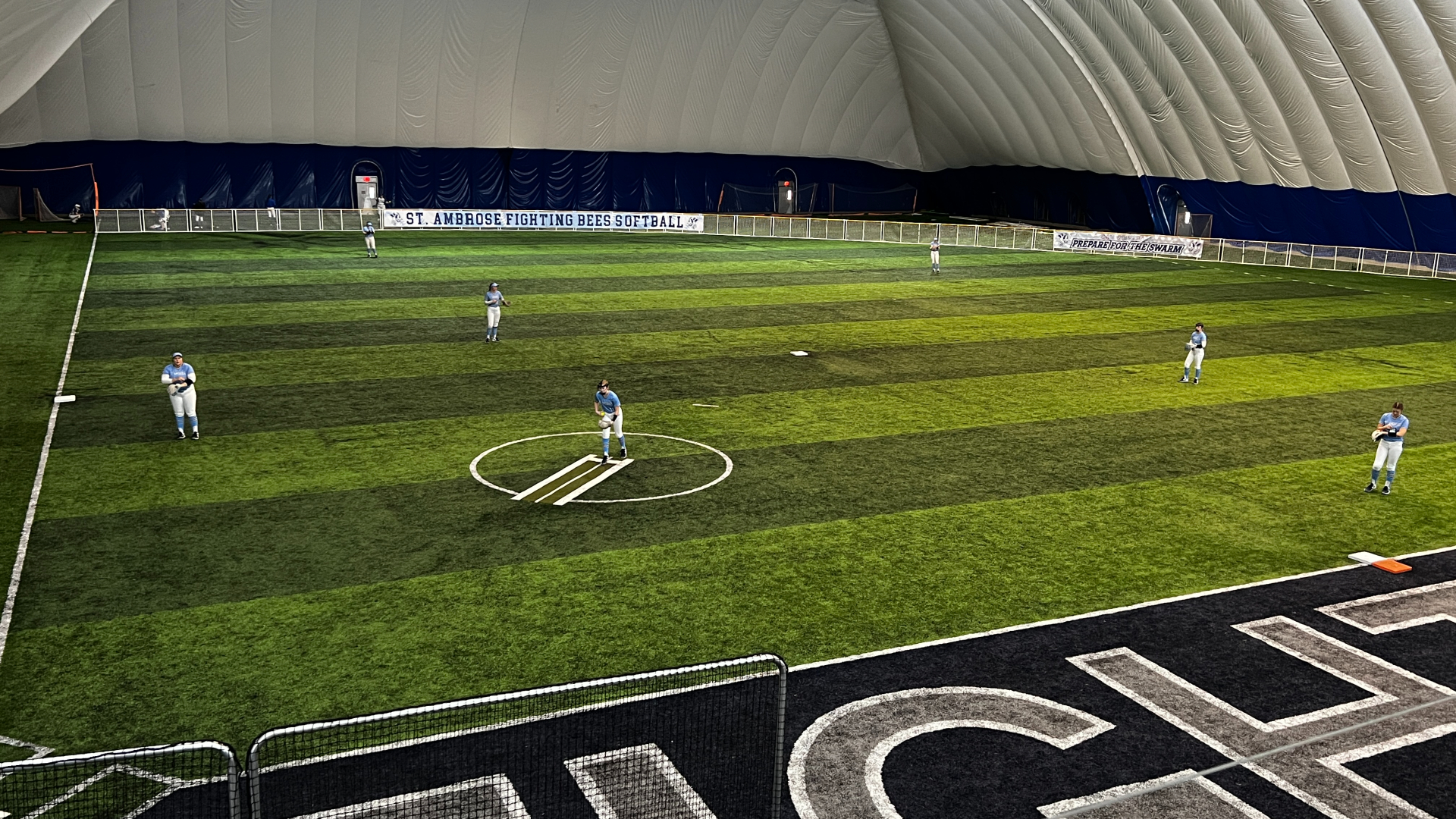 SAU sweeps season-opening Dome Tournament