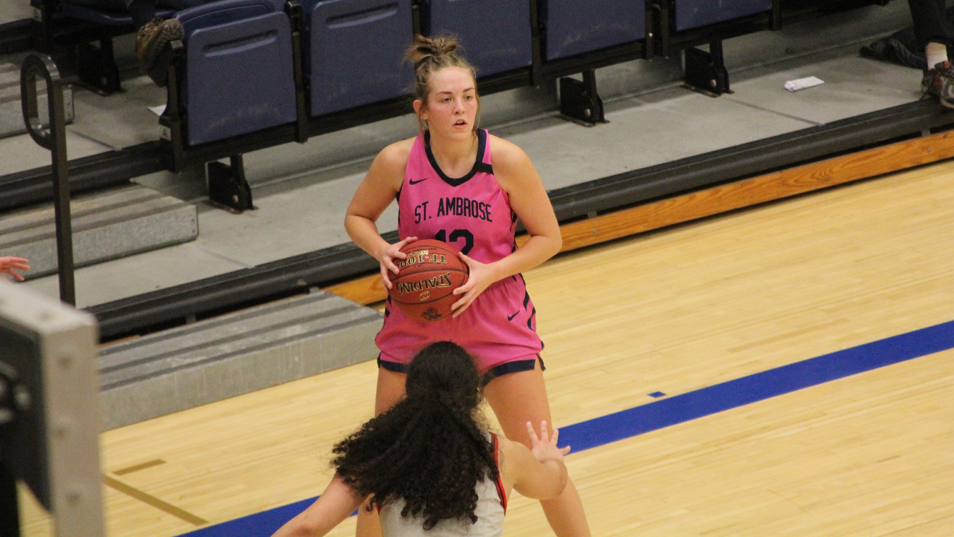 Late run allows Cougars to escape with victory