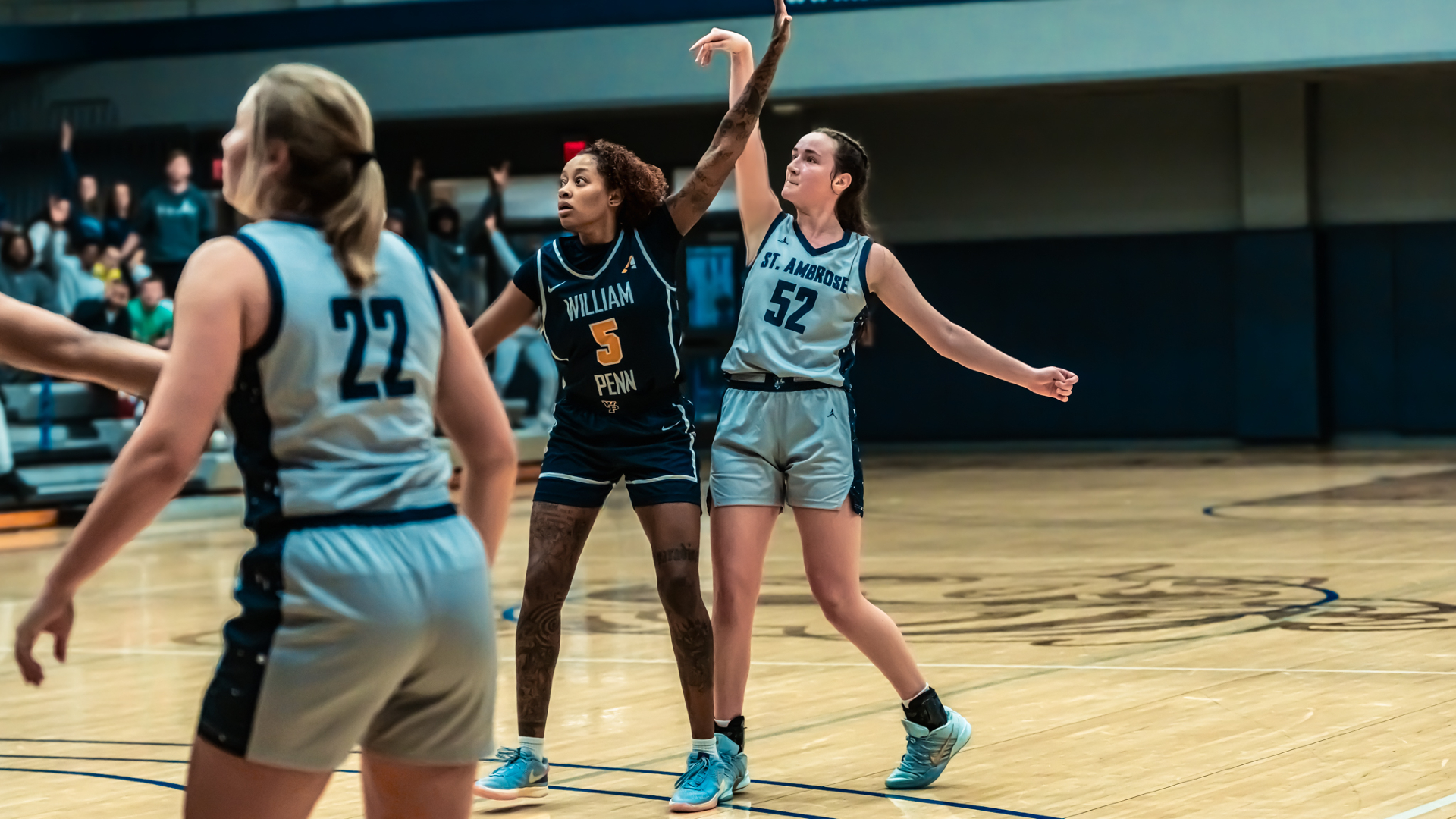 Jolin sparks fourth-quarter rally in win over WPU
