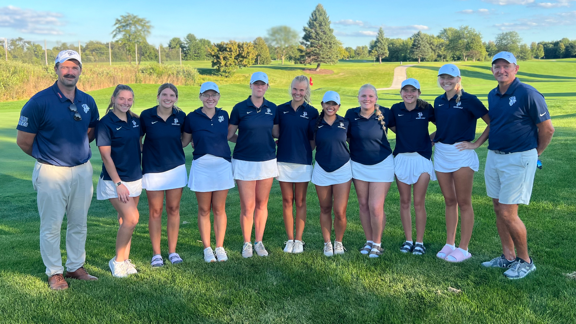 Langlois, Hurning lead Bees at Highland Championship