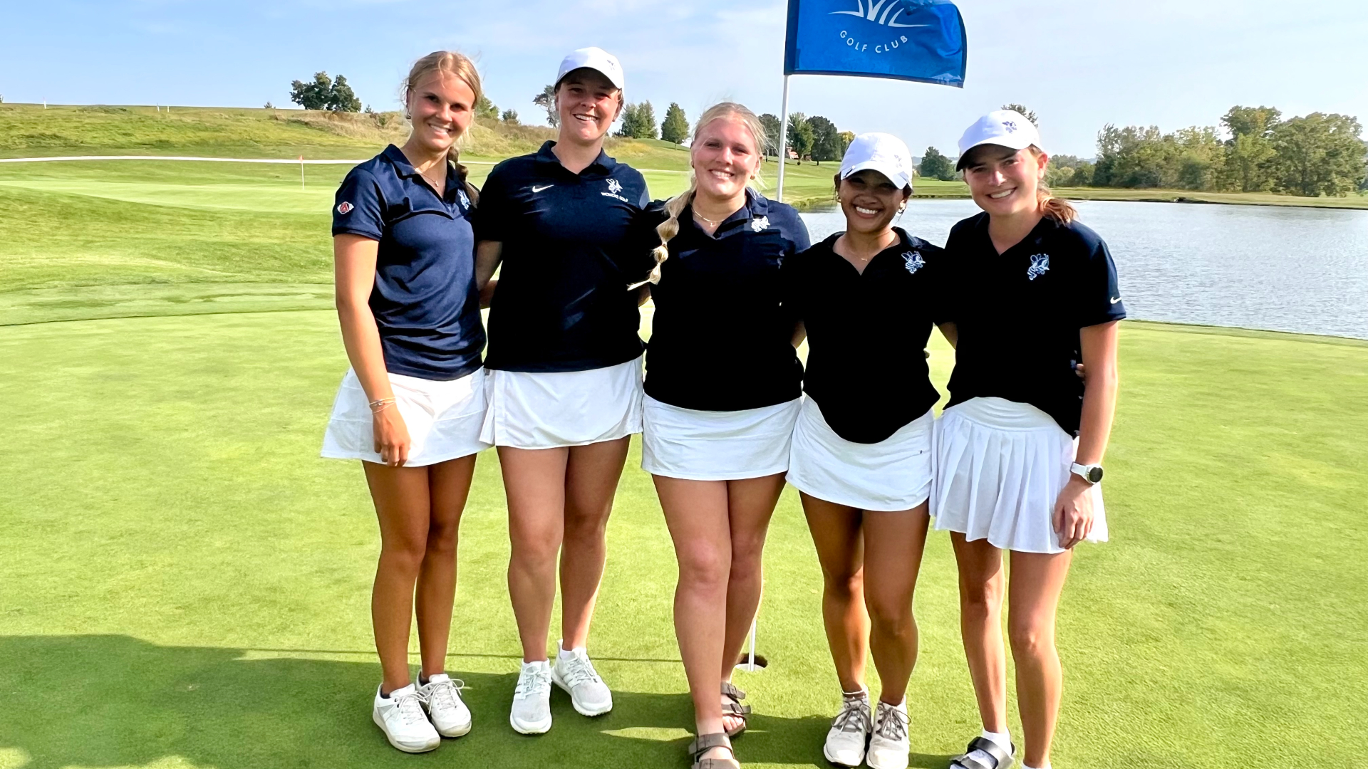 Bees finish fifth at Duhawk Fall Invitational