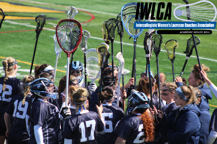 Three Bees named to IWLCA 2022 Academic Honor Roll