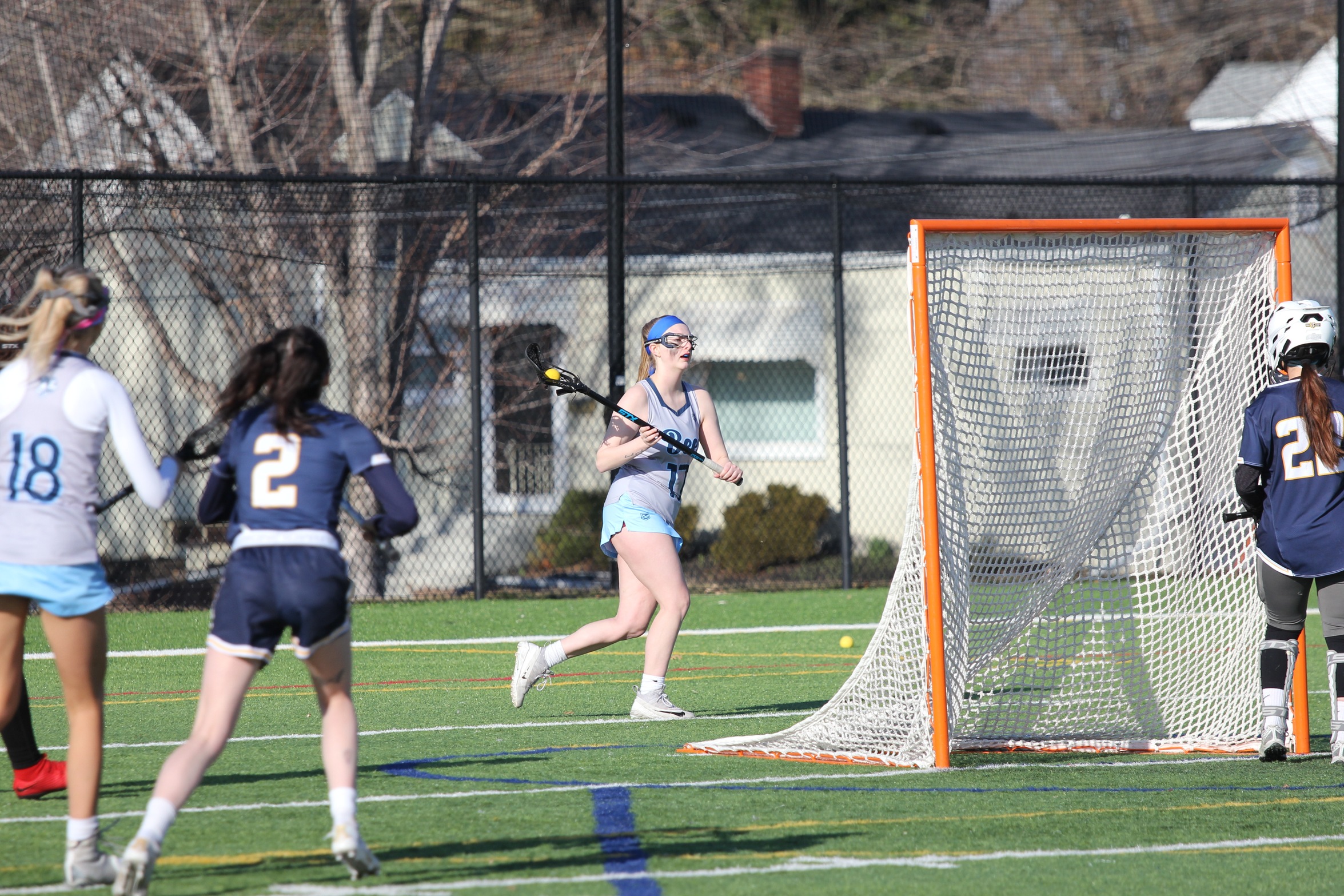 Second-half surge puts Bees past Pride
