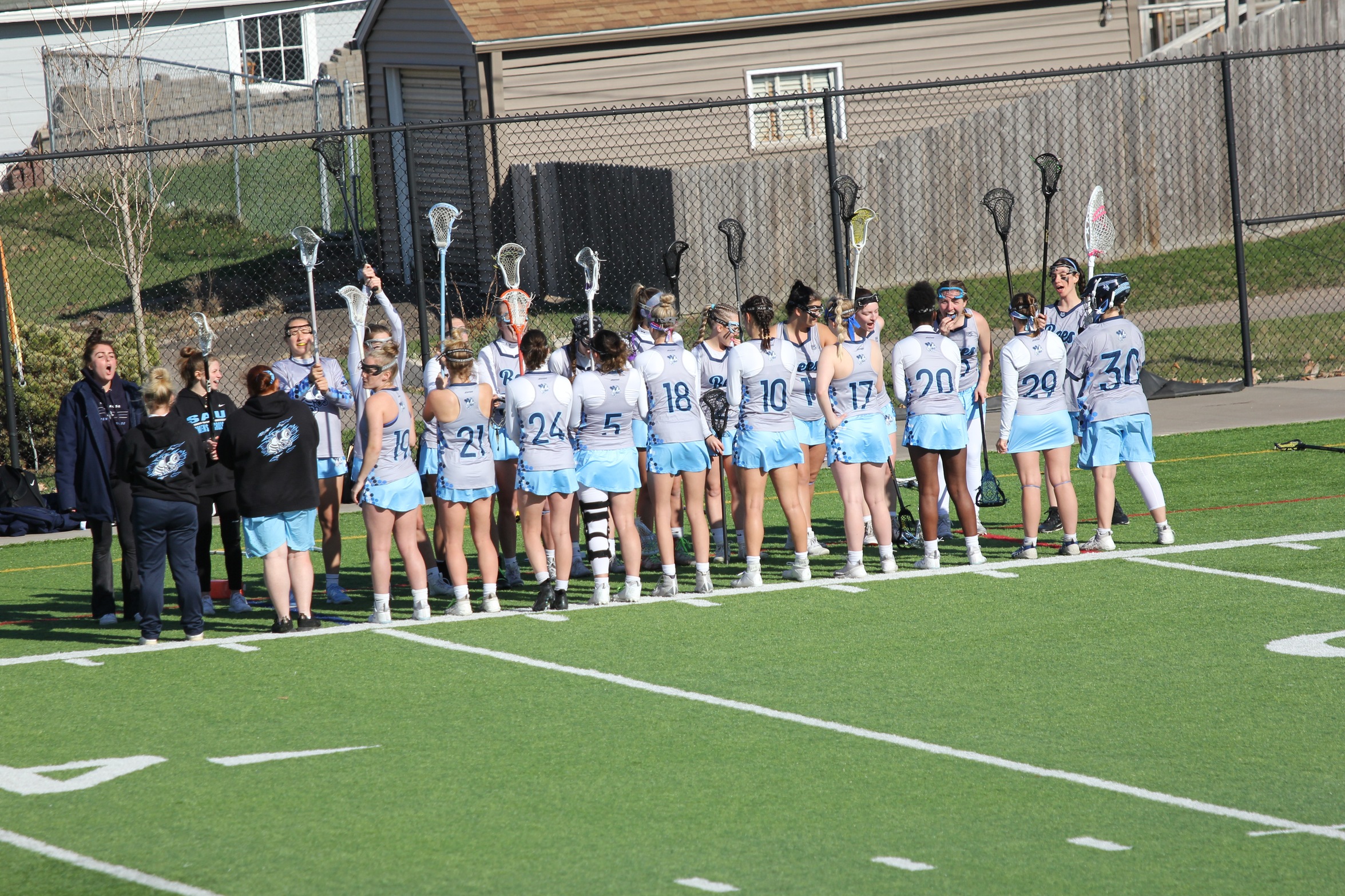 Bees stall in fourth quarter against Ottawa