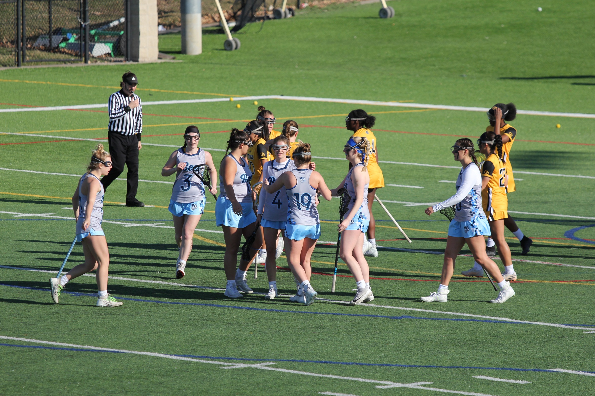 Bees get No. 2 seed in Heart with win over Wildcats