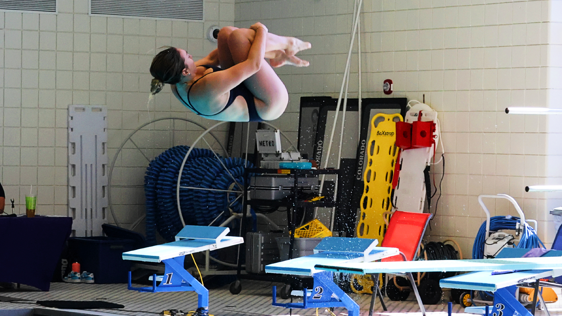 SAU women win, men fall to Quincy