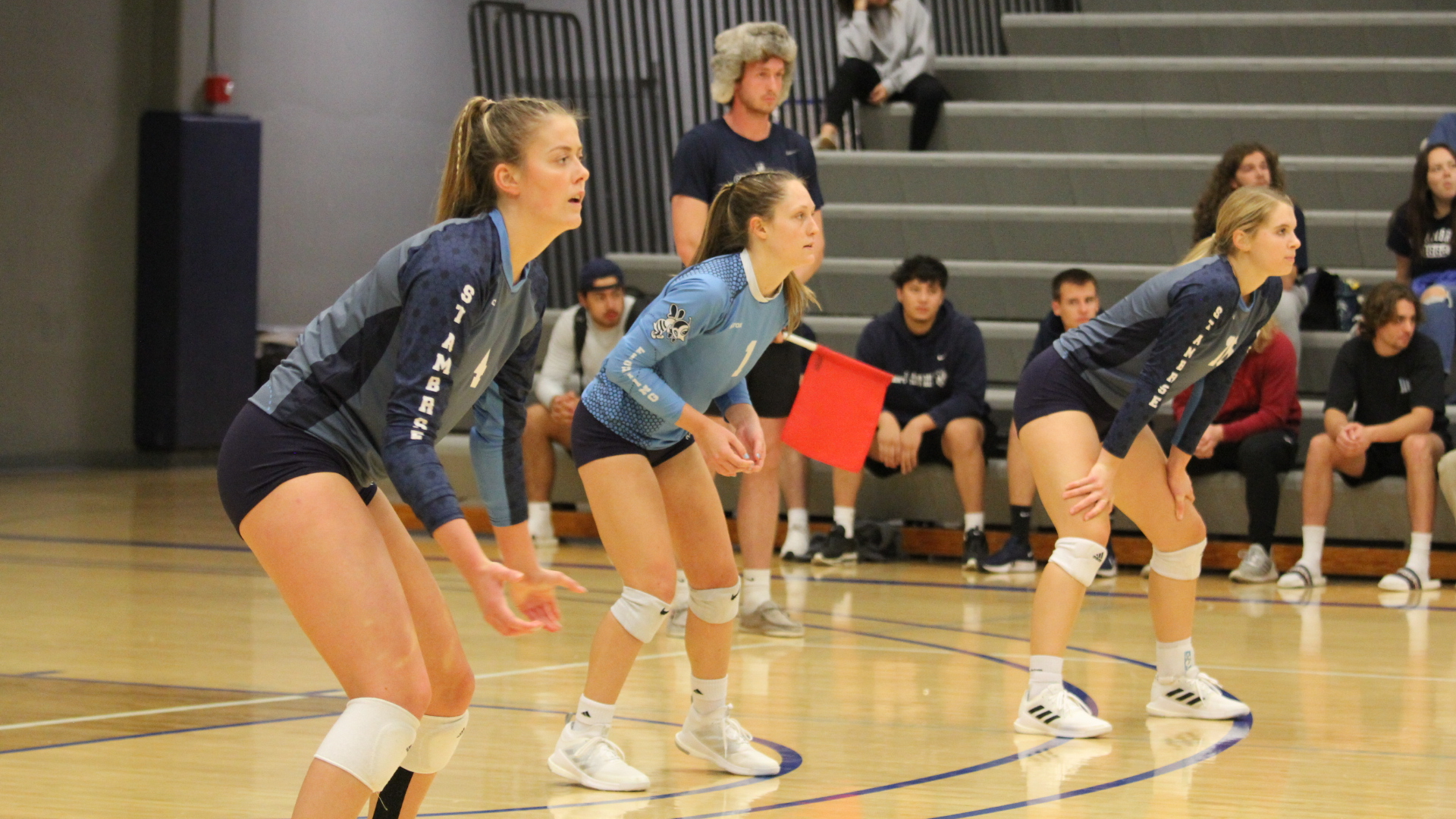 Bees take down Eagles to move to 5-1 in CCAC play