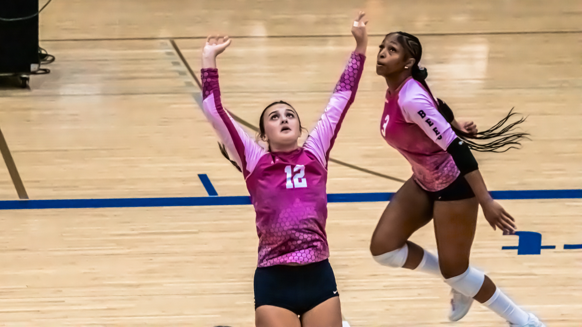 Bees win third straight five-setter